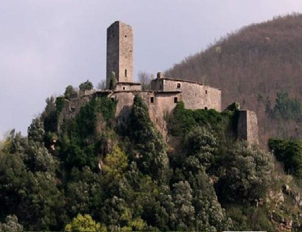 Il borgo fantasma di Umbriano